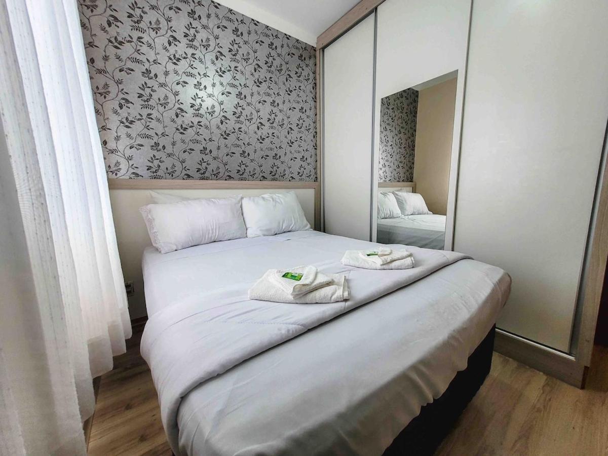 Grande Apt No Centro C/ Cozinha Completa Varanda Pocos de Caldas Ngoại thất bức ảnh